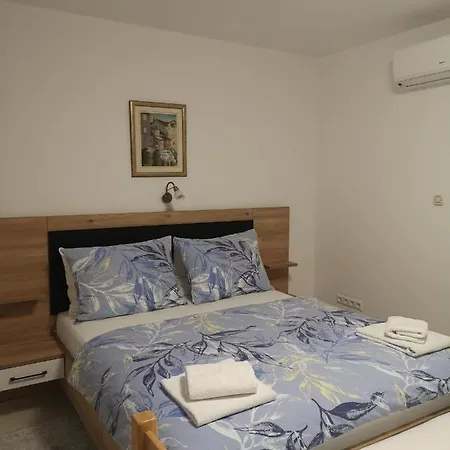 Meje Split