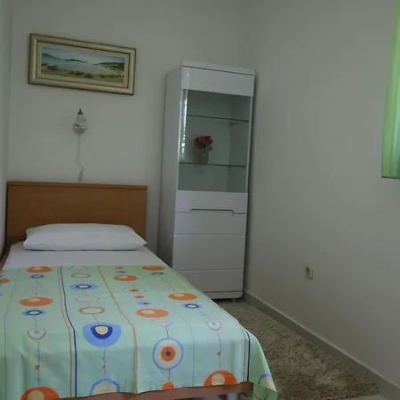 Apartman Meje *