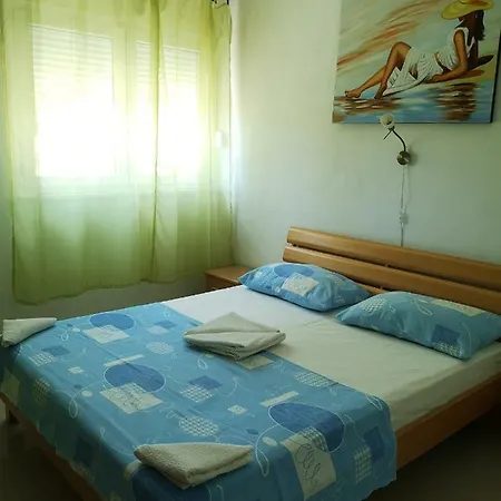 Apartman Meje