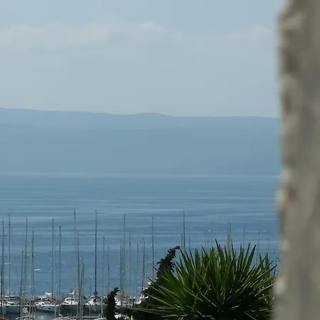 Meje Split