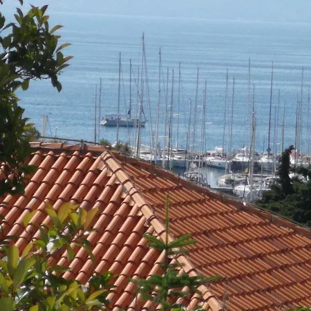 Meje Apartman *